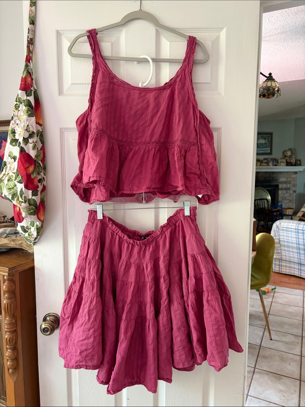 Ruffled Two-Piece Skirt Set in Deep Pink/purple